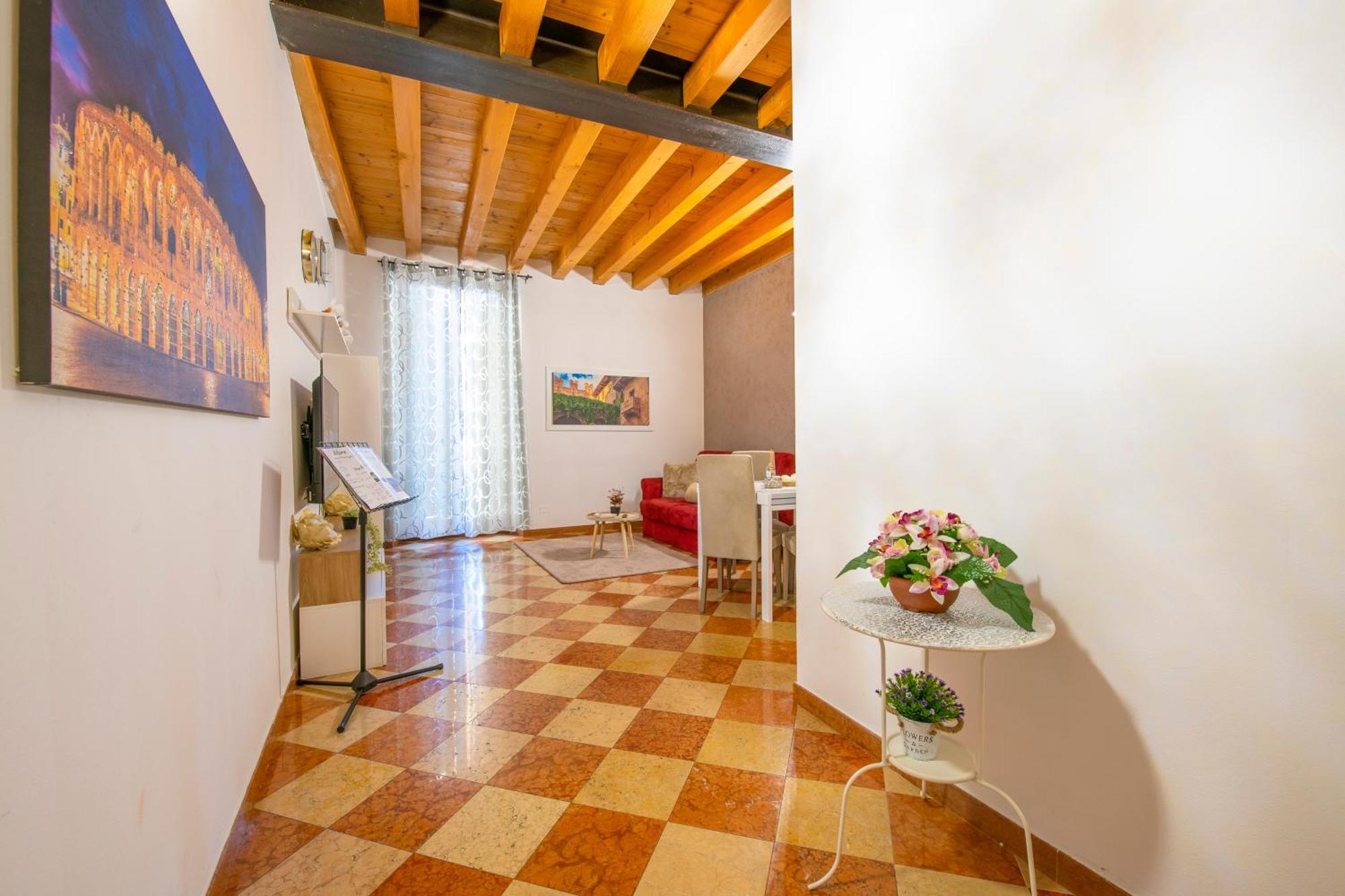 Palace Home Mazzini Verona Center Exterior photo